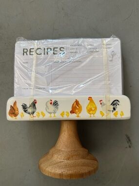 Wooden Recipe Card Holder with Yellow Chicken Design